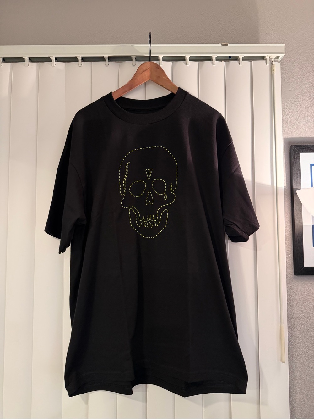 Black Skull Graphic Men's Vlone x Neighborhood T-Shirt Size XL - NWOT